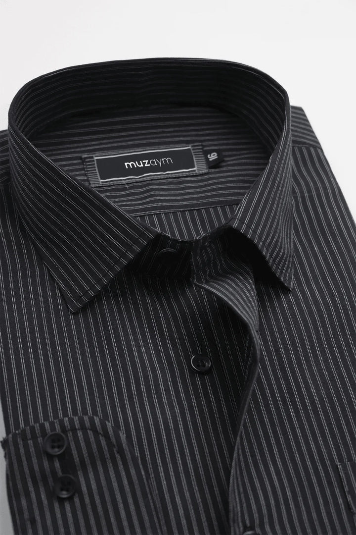 Gentleman's Code Stripe Black – Regular Fit Shirt - muzaym